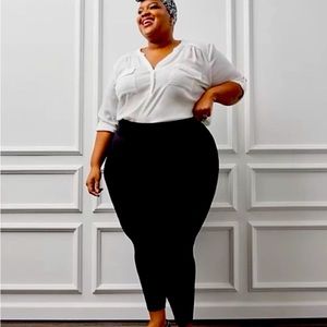 Torrid Pixie Pant Luxe Ponte Extra Short Pull On Pants